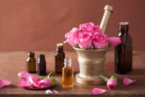 compare-different-rose-essential-oils